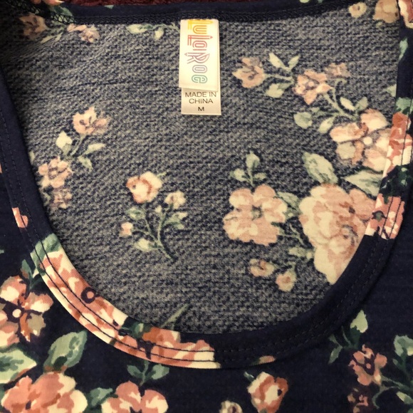 Brand new LuLaRoe Lynnae - Picture 2 of 3